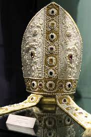 Pin On Crowns And Mitres