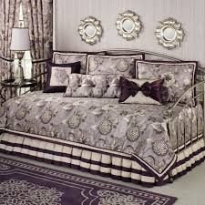 Yakima valley 5 piece reversible quilt set. Daybed Bedding Sets Clearance Has One Of The Best Kind Of Other Is Beautiful Daybed Bedding Sets Clearance Daybed Bedding Sets Daybed Bedding Bedding Sets