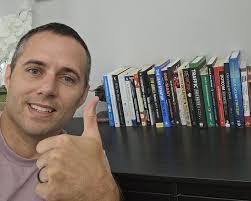 Kevin Donnellan's Instagram, Twitter & Facebook