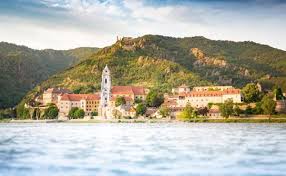 Das hotel gasthof rossatz 8 liegt 7 km von karikaturmuseum krems entfernt und bietet einen geldautomaten, parkplätze und einen warenautomaten an. Hotel Richard Lowenherz 4 Durnstein Wachau Austria 27 Guest Reviews Book Hotel Hotel Richard Lowenherz 4