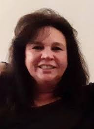 Tammy Sinnott's Instagram, Twitter & Facebook