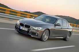 It is the successor to the 02 series and has been produced in seven different generations. Bmw 3er 2015 Test Gallionsfigur Mit Neuem Kleid Und Frischen Herzen Meinauto De