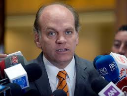 Senador Patricio Walker: "Iván Fuentes nunca le va a poner precio a su  consciencia"