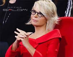 Chi sarà il vincitore amici 2021? Ottica Salomi Maria De Filippi Ha Scelto Il Look Unico Facebook