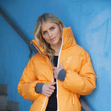 Training clothes for outdoor activities like cross country skiing and running. Therese Johaug Photos Facebook
