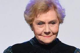 Born teresa witczak on 14th july, 1937 in warsaw. Pierwsze Malzenstwo Teresy Lipowskiej Bylo Prawdziwym Koszmarem Aktorka Po Latach Odwazyla Sie Wyznac Prawde Maz Wyrzucil Mnie Z Mieszkania