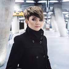 Pixie cuts for round face are a trending hairstyle within the beauty community. 50 Best Hairstyles For Square Faces Rounding The Angles