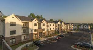 Tucked among the hills of shades crest, you will be amazed by our peaceful setting and beautiful interiors. Lakeshore Ridge Apartments Birmingham Al Apartment Finder