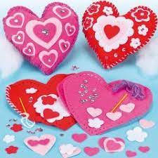 Faire des activités manuelles est un bon moyen d'apprendre en s'amusant pour les enfants. Tarkastus Missa Tahansa Vierekkainen Activite Manuelle Fete Des Meres Primaire Amazon Intheairfilm Com