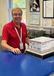 Married postmaster pair to retire together