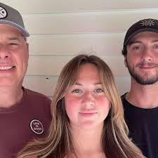 Tammy Rupp's Instagram, Twitter & Facebook