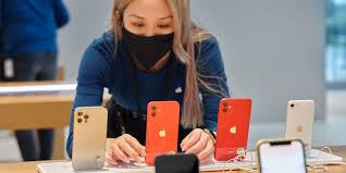 Запланированные на осень смартфоны apple получат новые камеры. Nazvan Novyj Cvet Korpusa Iphone 13 Takogo Fanaty Tochno Ne Zhdali