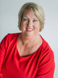 Christy Barr's Instagram, Twitter & Facebook