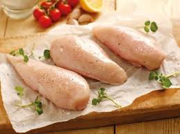 Se prepara un sos din iaurt, ustroi pisat, mustar si suc de lamaie. San Coapte Caloric Cate Calorii Sunt In Pieptul De Pui Piept De Pui De Calorie