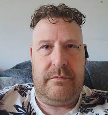 Hi everyone, I'm new to this page so I thought I'd introduce myself with a  little bit about me, my name is Mat & I'm 46, I have been referred for ADHD,