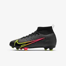 Handla fotbollsskor för barn av märken som adidas, nike, puma. Barn Fotboll Skor Nike Se