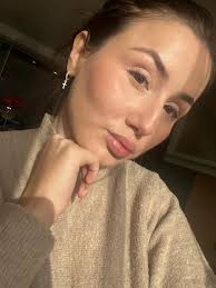 Carolin🤍✨ (@carolinxbx)