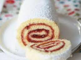 Gateau Roule A La Confiture Recette Roule A La Confiture Gateau Roule Recettes De Cuisine
