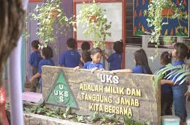 Bagi anda yang membutuhkannya contoh program kerja uks ini silahkan download saja filenya melalui tautan dibawah. Contoh Program Kerja Uks Sd Smp Sma Dan Smk