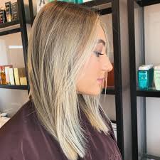 Elizabeth Peterson colorist/stylist