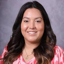 Happy birthday to one of our Kindergarten teacher's, Vivianna Reyes. 🎂 we  hope your day is amazing!!