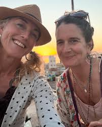 These beautiful kitties 🐈‍⬛ are looking for a loving human family to melt  with their cuteness! Please DM if you'd like to find out more. Available  immediately #catsofinstagram #kitten #swansea #pet