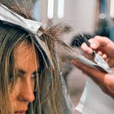 To make a fake hair look as natural as possible, it is important to combine the if we talk about a dye with ammonia or bleach, you can't apply it to your synthetic hair because. When Do You Start Timing Hair Dye When You Finish Preparing The Mixture Or