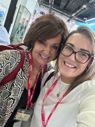 Kent Huggins's Instagram, Twitter & Facebook