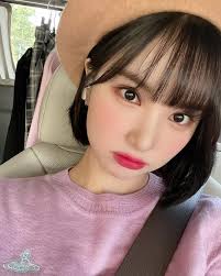 211019 ] another Eunha photos for today~~Eunha and baret just a two perfect  things 😂❣️ -?- FNS update ✨ ° ° For more, follow @eunha_gallery_picture 💖  ° ° Tags : #