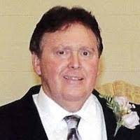 Daniel Arneson's Instagram, Twitter & Facebook