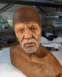 Uncle Drew's beard! This is a silicone bust, everything's been hand-punched  by myself @the_sortarican did the beard styling and the brutal thing of  chopping at along with sculpting final sculpting and paint