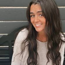 Candice Tilley's Instagram, Twitter & Facebook