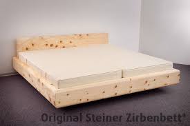 Zirbenbett Rosengasse Doppelbett Massivholzbett Zirbenholz Bett Rustikale Schlafzimmermobel Rustikales Bett
