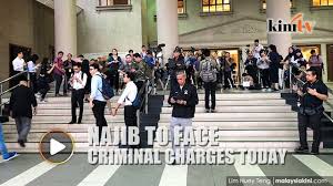 Liveq menyediakan cara mudah untuk menonton streaming langsung youtube / dailymotion dan saluran youtubers yang popular dan malaysiakini.tv~. Malaysiakini Com On Twitter Video By Kinitv Live Najib To Be Charged At Jalan Duta Court Complex In Kl Https T Co Nnmcgiuhxe