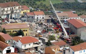Earthquakes can range in size from those that are so weak that they cannot be felt to those violent enough to propel objects and people into the air, and wreak destruction across entire cities. Il Crollo Della Scuola Di San Giuliano Di Puglia Dopo Il Terremoto In Download Scientific Diagram