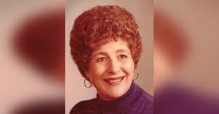 Jane Fain's Instagram, Twitter & Facebook