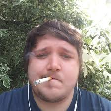 Teddy Ryan Laird (@_LairdTheo_)