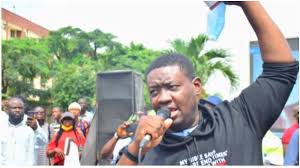 Pastor dare adeboye, the first son of pastor enoch adeboye, the general overseer of the redeemed christian church of god, has died. Pastor Enoch Adeboye S Son Leke Joins Protesters In Sunday Service Outside Lagos Govt House For End Sars Campaign Bcnn1 Black Christian News Network