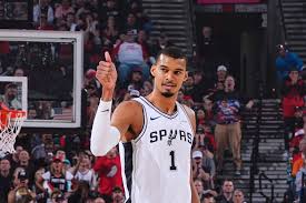 Victor Wembanyama returns to play in Game 4 vs. Blazers