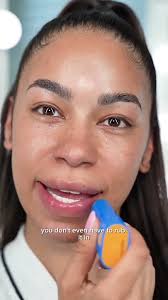 Flawless Sun Protection On the Go