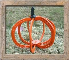 Marks Custom Horseshoe Art For Sale Horseshoe Art Welding Crafts Horseshoe Projects