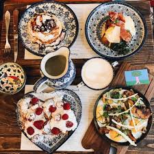 The 5 Best Places For Brunch In Paris Brunch Cafe Brunch In Paris Paris Breakfast