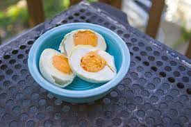 Beli telur ayam kampung asli online berkualitas dengan harga murah terbaru 2021 di tokopedia! 5 Tips Menyimpan Telur Asin Supaya Tetap Masir Dan Lebih Awet