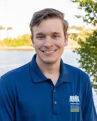 Robbie Casper's Instagram, Twitter & Facebook