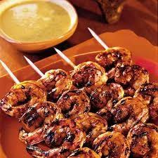 Enjoy a smoky and spicy classic that takes just a couple of minutes to prepare. Bubba Gump Beer Broiled Shrimp Grilled Shrimp Recipes Grilled Seafood Recipes Broiled Shrimp