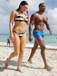 Kelly brook (born 23 november 1979) is an english model, actress and television presenter best brook was born and raised in rochester, kent, as kelly ann parsons. Kelly Brook S Boyfriend Crashed Van Of Dead Badgers During Controversial Cull Kelly Brook Boyfriend Kelly Brook Kelly Brooks