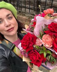 Things I loved about Valentines Day 2025: 1. All the cute clients who  bought bouquets from me this Valentine's Day 2. Rob and that it's our last  Valentines Day before getting married.