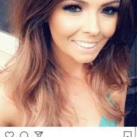 Abby Leach's Instagram, Twitter & Facebook