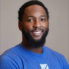 This moment is going to get funnier with every week that passes. Caleb  Williams face makes me laugh every time I revisit it 💀 The Bears are in  first place in one