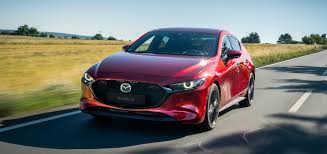 The mazda3 (known as the mazda axela in japan (first three generations), a combination of accelerate and excellent) is a compact car manufactured in japan by mazda. Der Mazda3 2021
